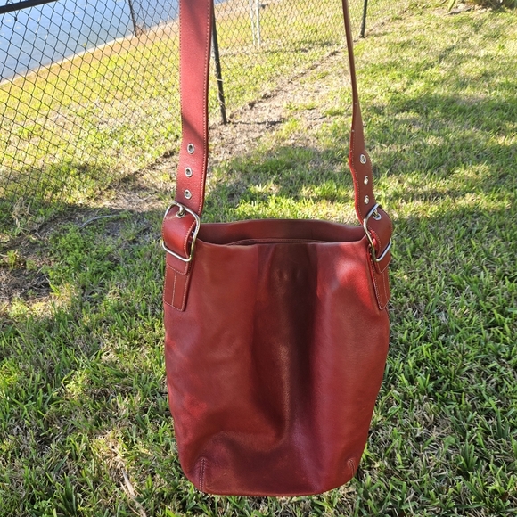 Coach Vintage 9151 Red Leather Legacy Duffle Bucket Tote D2S-9151 Hobo Boho - Picture 13 of 14